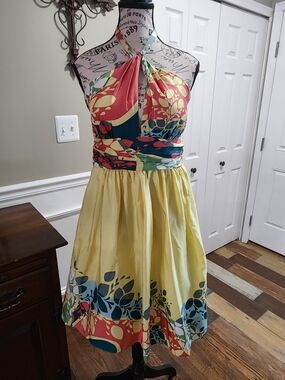 Max & Cleo Halter  Floral Fit-and-Flare Sundress in Yellow and Coral Size 10